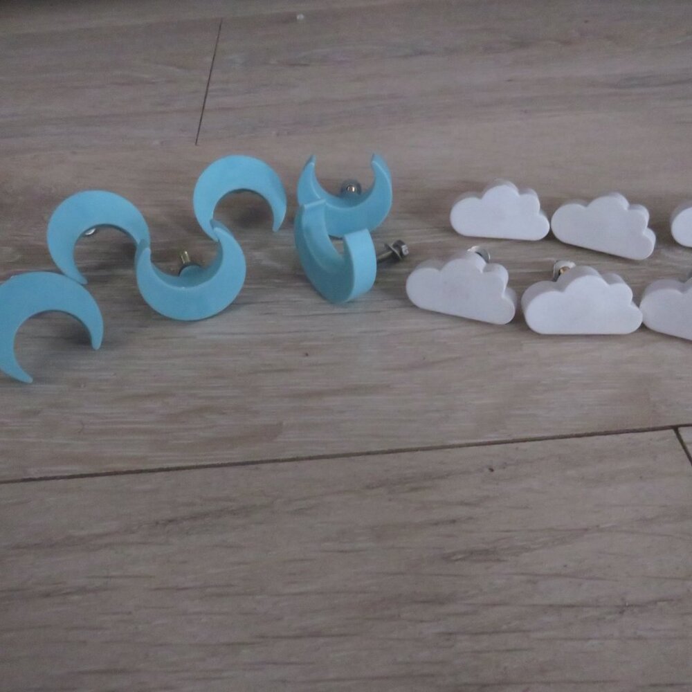 12 DECORATIVE CLOUDS AND CRESCENT MOON DRAWER KNOBS